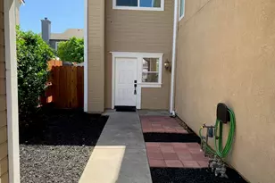 2085 Springbrook Ct, Oakley, CA 94561 - Photo 3