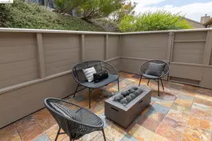 45 Schooner Hill, Oakland, CA 94618 - Photo 21