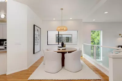 45 Schooner Hl, Oakland, CA 94618 - Photo 15