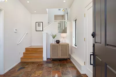 45 Schooner Hl, Oakland, CA 94618 - Photo 7