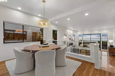 45 Schooner Hl, Oakland, CA 94618 - Photo 5