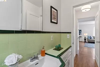 1825 Highland Pl #1825, Berkeley, CA 94709 - Photo 19