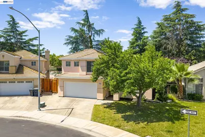 1930 Tahoe Cir, Tracy, CA 95376 - Photo 35