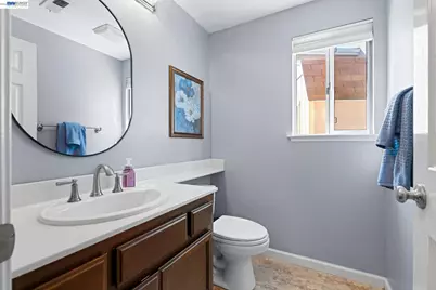 1930 Tahoe Cir, Tracy, CA 95376 - Photo 27