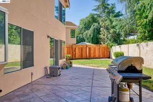 1930 Tahoe Cir, Tracy, CA 95376 - Photo 33