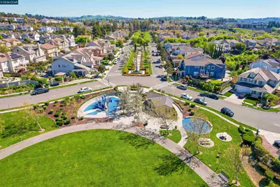 1012 Salt Spray Ter, Hercules, CA 94547 - Photo 57