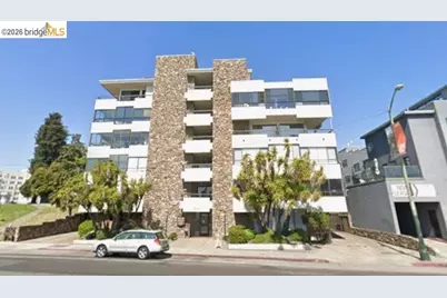 1830 Lakeshore Avenue #207, Oakland, CA 94606 - Photo 1