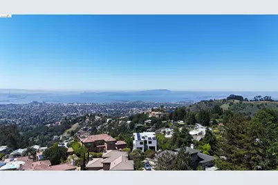 7150 Marlborough, Oakland, CA 94705 - Photo 9