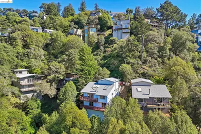 6643 Aitken Dr, Oakland, CA 94611 - Photo 47