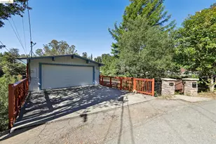 6643 Aitken Dr, Oakland, CA 94611 - Photo 39