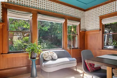 579 Kenmore Ave, Oakland, CA 94610 - Photo 19