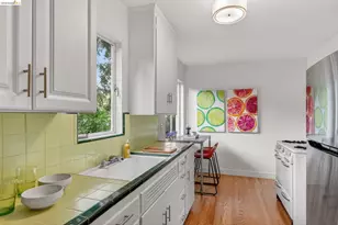 1825 Highland Pl, Berkeley, CA 94709 - Photo 9