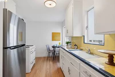 1825 Highland Pl #1829, Berkeley, CA 94709 - Photo 11