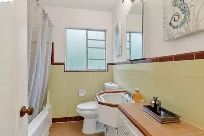 1825 Highland Pl #1829, Berkeley, CA 94709 - Photo 17