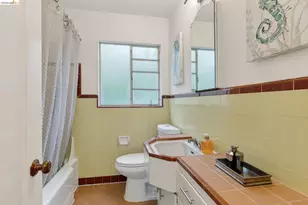 1825 Highland Pl, Berkeley, CA 94709 - Photo 17