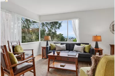 1825 Highland Pl. #1831, Berkeley, CA 94709 - Photo 3