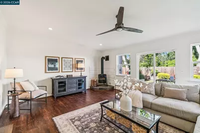 305 Keats Circle, Pleasant Hill, CA 94523 - Photo 7
