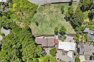 26 Oak Rd, Orinda, CA 94563 - Photo 49