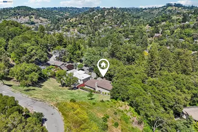26 Oak Rd, Orinda, CA 94563 - Photo 51