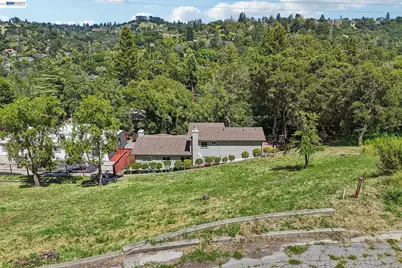 26 Oak Rd, Orinda, CA 94563 - Photo 55