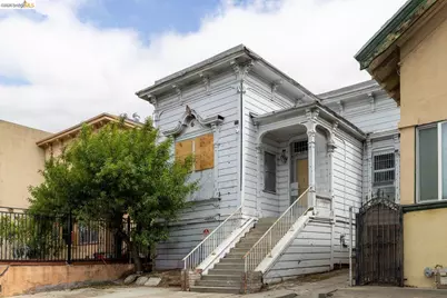 1528 International Blvd, Oakland, CA 94606 - Photo 13