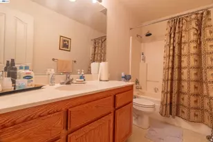 4227 Bayonne Ct, Stockton, CA 95206 - Photo 13
