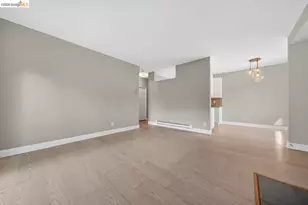 91 Schooner Ct, Richmond, CA 94804 - Photo 7