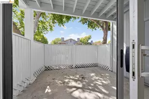 91 Schooner Ct, Richmond, CA 94804 - Photo 21