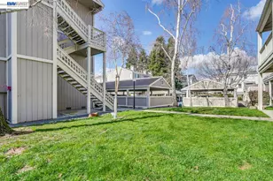 2709 Oak Rd, Walnut Creek, CA 94597 - Photo 25