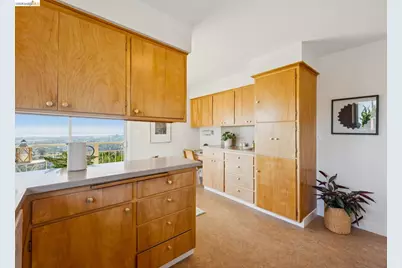 1901 Melvin Rd, Oakland, CA 94602 - Photo 19