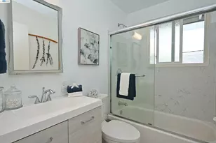 5239 Katrina Ct, Castro Valley, CA 94546 - Photo 35