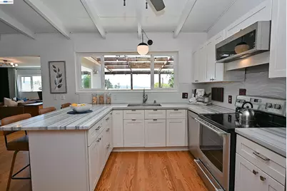 5239 Katrina Ct, Castro Valley, CA 94546 - Photo 21