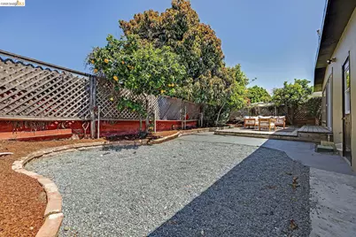 16164 Via Walter, San Lorenzo, CA 94580 - Photo 27
