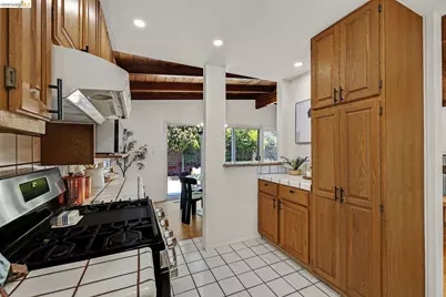 16164 Via Walter, San Lorenzo, CA 94580 - Photo 13