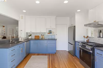 306 Wildwood Ave, Piedmont, CA 94611 - Photo 15