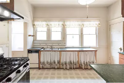 114 5th St, San Jose, CA 95112 - Photo 9