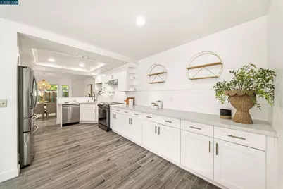 401 Clovercrest Ln, San Ramon, CA 94582 - Photo 9