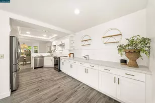 401 Clovercrest Ln, San Ramon, CA 94582 - Photo 9