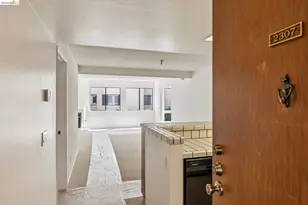 545 Pierce St, Albany, CA 94706 - Photo 11
