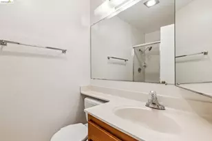 545 Pierce St, Albany, CA 94706 - Photo 43