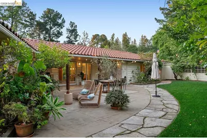 12131 Skyline Blvd, Oakland, CA 94619 - Photo 51