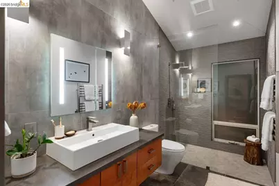 12131 Skyline Blvd, Oakland, CA 94619 - Photo 39