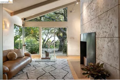 12131 Skyline Blvd, Oakland, CA 94619 - Photo 21