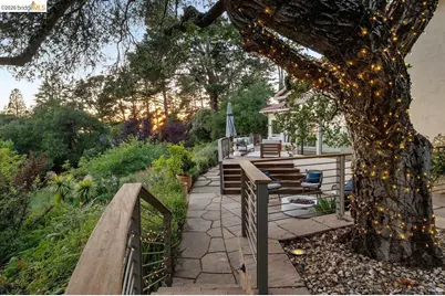 12131 Skyline Blvd, Oakland, CA 94619 - Photo 53