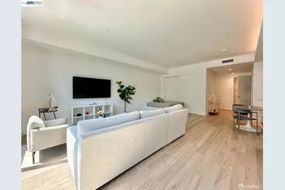 1 Bristol Ct. #302, San Francisco, CA 94130 - Photo 7