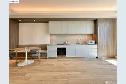 1 Bristol #302, San Francisco, CA 94130 - Photo 5