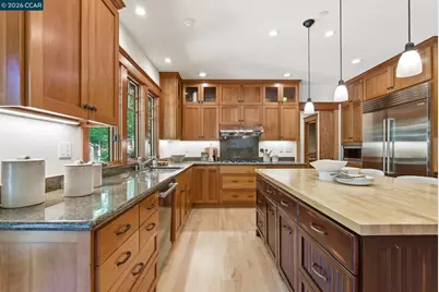 30 Greenwood Ct, Orinda, CA 94563 - Photo 29