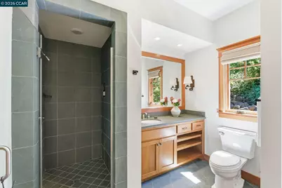 30 Greenwood Ct, Orinda, CA 94563 - Photo 35