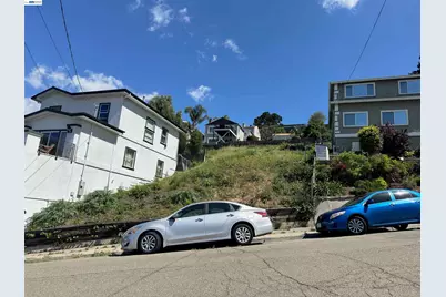 6338 Buena Ventura Ave, Oakland, CA 94605 - Photo 1