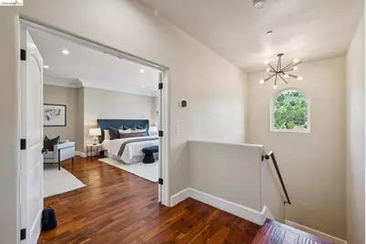 6929 Bristol Dr, Berkeley, CA 94705 - Photo 25